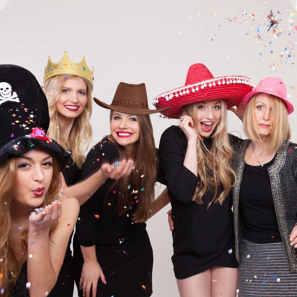 Karneval med cowboyhatt