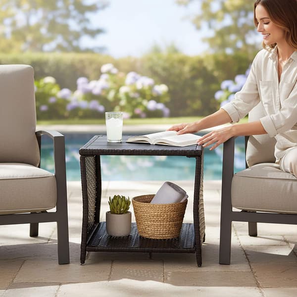 Polyrattan udendørsbord – vejrbestandigt, holdbart