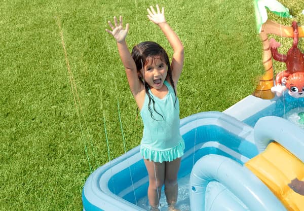 Vattenpool lekplats slide intex 57161