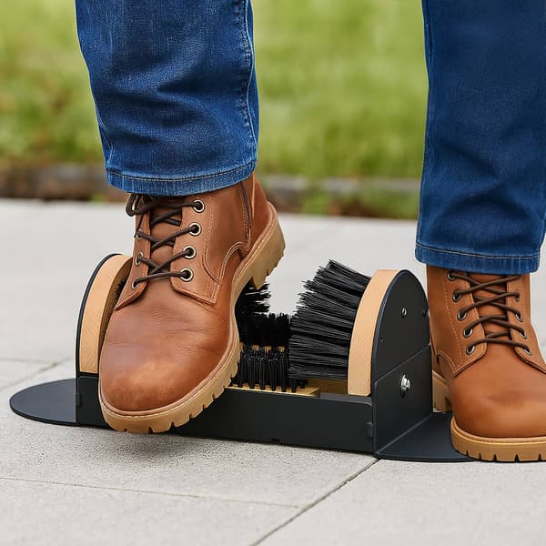 Boot Kaavin kolmipuolisilla puhdistusharjoilla
