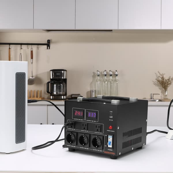 3000W step up/down spændingskonverter, amerikanske EU-stikkontakter, USB