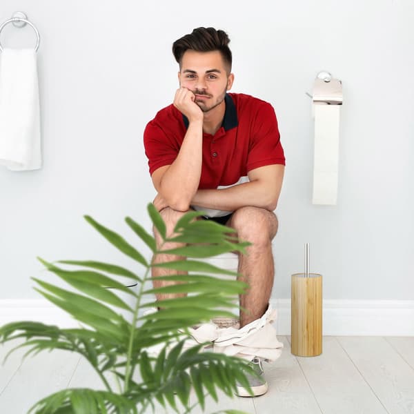 Bambuinen wc-harjan pidike