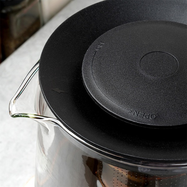 Varmebestandig glas tekande med infuser 1,5 l