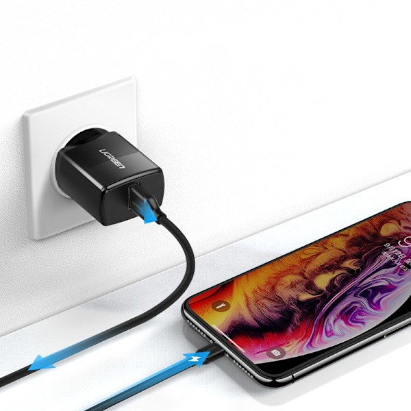 Liten USB 2.1A telefonladdare, svart