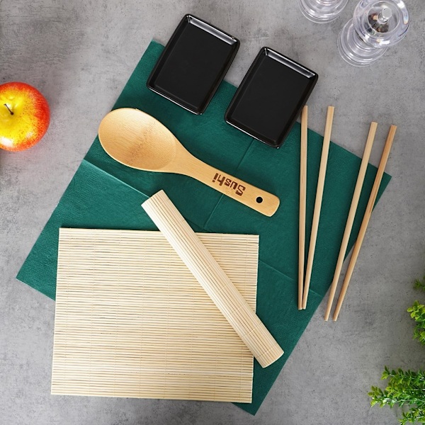 Sushisetti kahdelle: 7 asustetta - Täydellinen lahjaidea