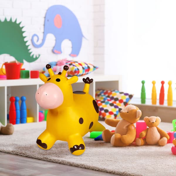 Hoppande djurgiraff