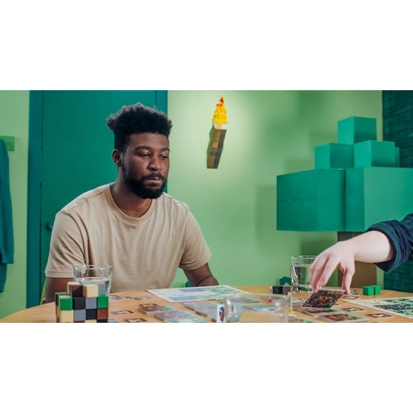 Ravensburger Minecraft: Builders & Biomes - lautapeli