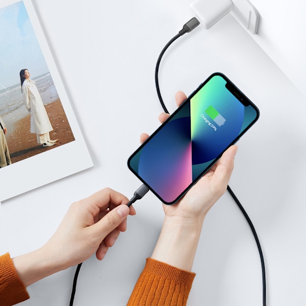 iPhone USB-C - Lightning PD 20W 1m pikalatauskaapeli, musta