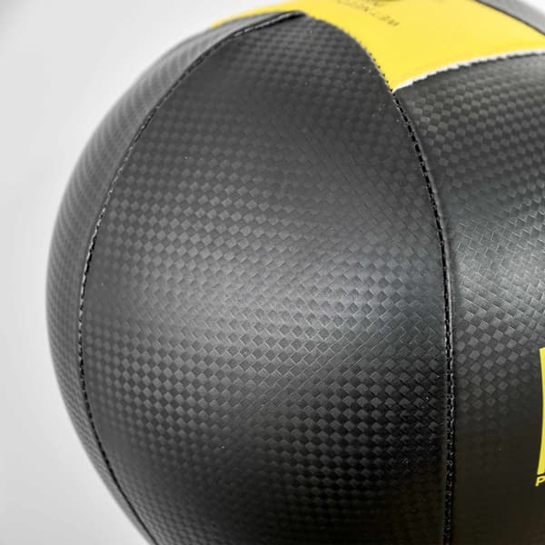 Justerbart boksbollset med handskar – svart, 133-151 cm