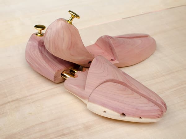 Massido Cedar Shoe Block, str. 36-37