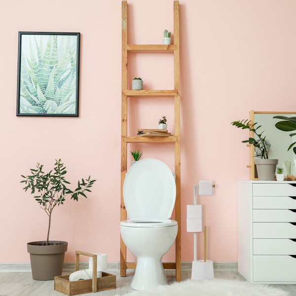 WC-istuin bambua ja ruostumatonta terästä
