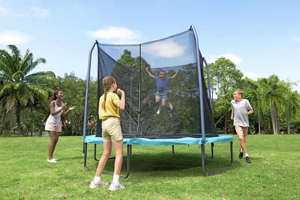 Barnstudsmatta utomhus med säkerhetsnät, 3,05m x 2,55m