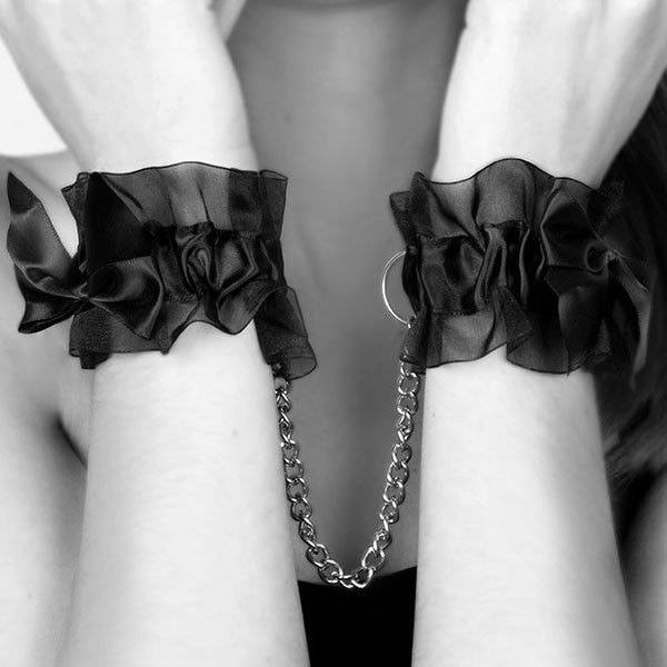 Bijoux - Indiskret Frou Frou Organza handbojor