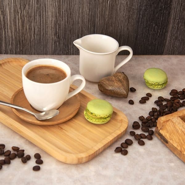 Bambustallerken til servering af forretter, retter og desserter