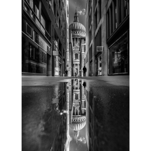 The Mirror Of St Paul'S Cathedral - 21x30 cm