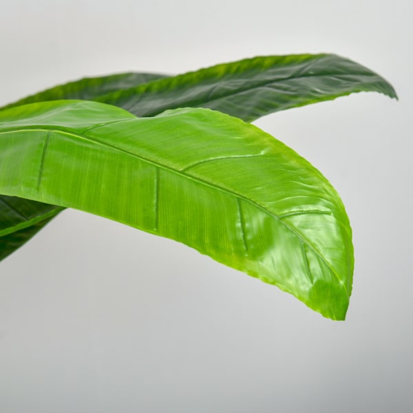 Kunstigt banantræ Dekorativ kunstig plante, 150 cm, til indendørs og udendørs brug, i en plastikpotte