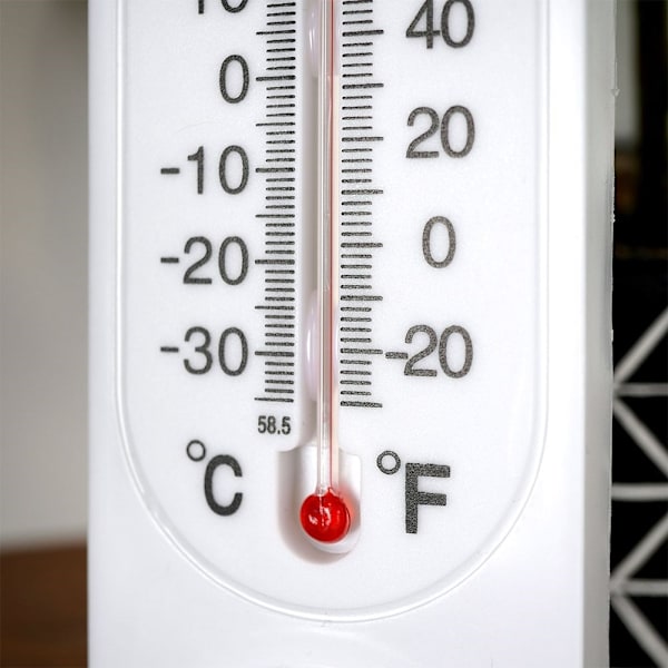 Termometer med hygrometer för inomhus och utomhus bruk