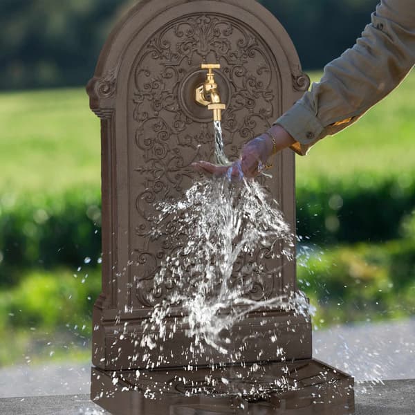 Antik fontän
