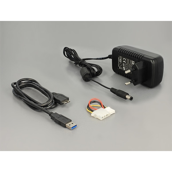 DeLOCK USB 3.0 adapteri IDE ja SATA - levyille