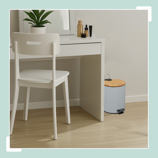 Pedal Bin 5L Soft-Close-kannen ja vuorausten kanssa