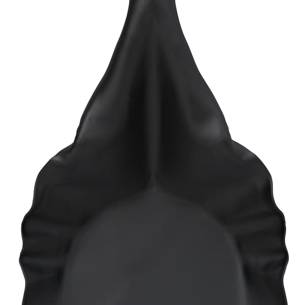 Tuhkakuppi kannella ja lapiolla