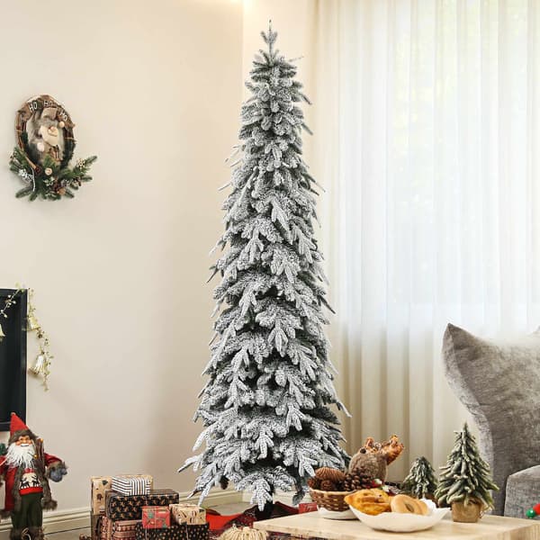 Kunstigt juletræ 210 cm med sne og 800 grene