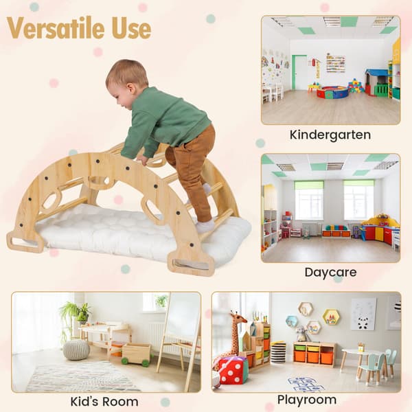 Puinen Montessori-kiipeilykaari tyynyllä