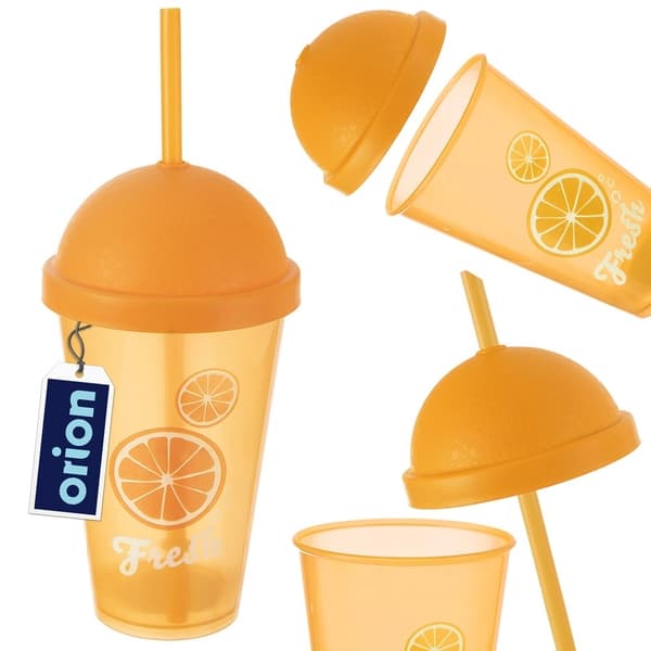 Kopp med lock och sugrör för cocktails och iste