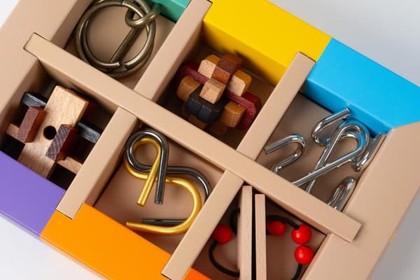 Viimeaikaiset lelut Brainteaser Brain Puzzle Set