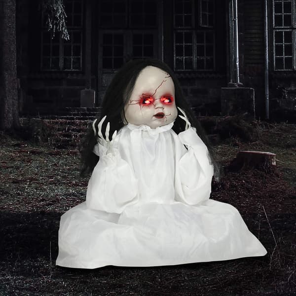 Halloween-skräckdocka med LED-ögon, ljud- och rörelsesensor, 60 cm