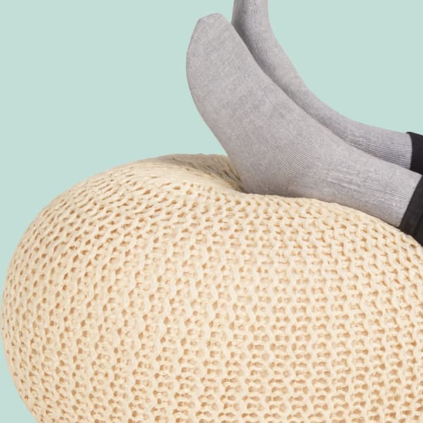 Stickad puff – Rund, Boho Design, Polystyrenfyllning