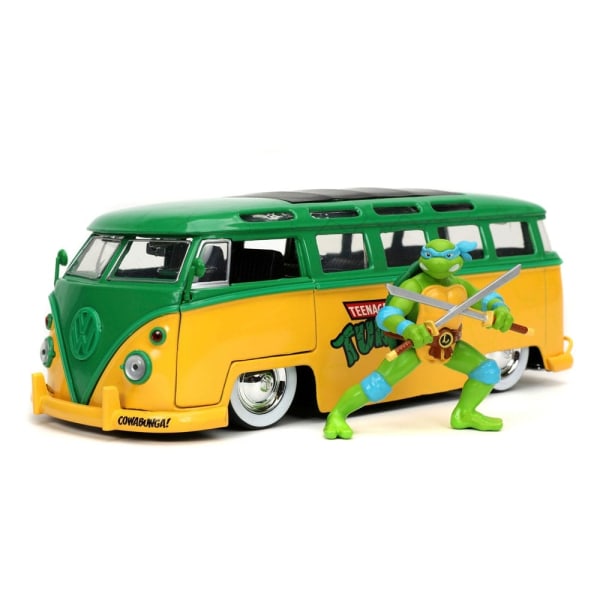Teenage Mutant Ninja Turtles Diecast Model 1/24 1962 VW Bus Leon