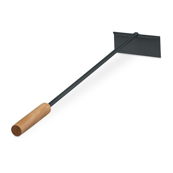 Tuhkakaavin puisella kahvalla