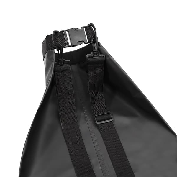 Vattentät väska 30L svart 23568