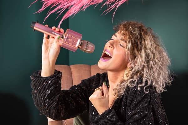 Bluetooth Karaoke Mikrofon med Højttaler og LED-lys