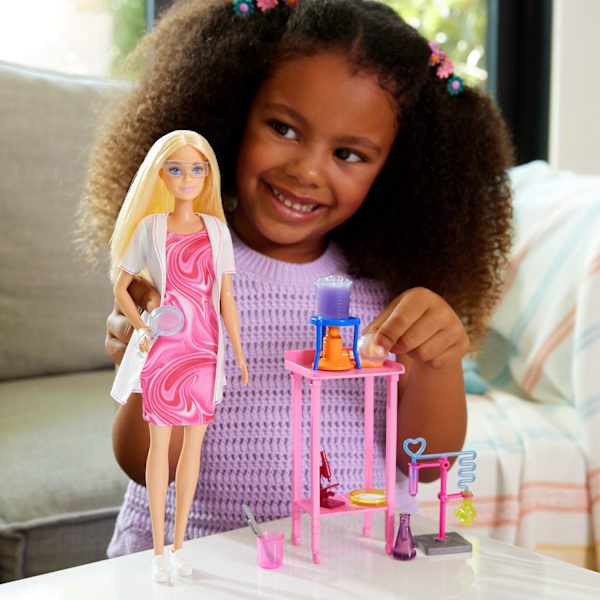 Barbie-Ammattinukke Tutkija