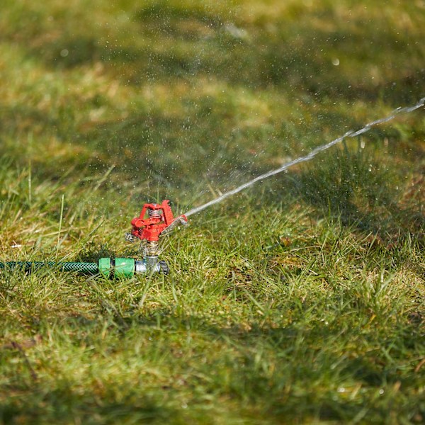 Havesprinkler 12 m rækkevidde