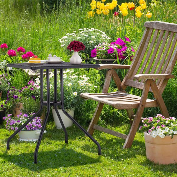 Havebord i sort rattan look