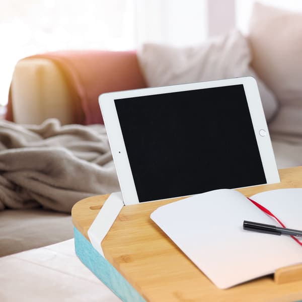 Blå Lapdesk med bambusbakke