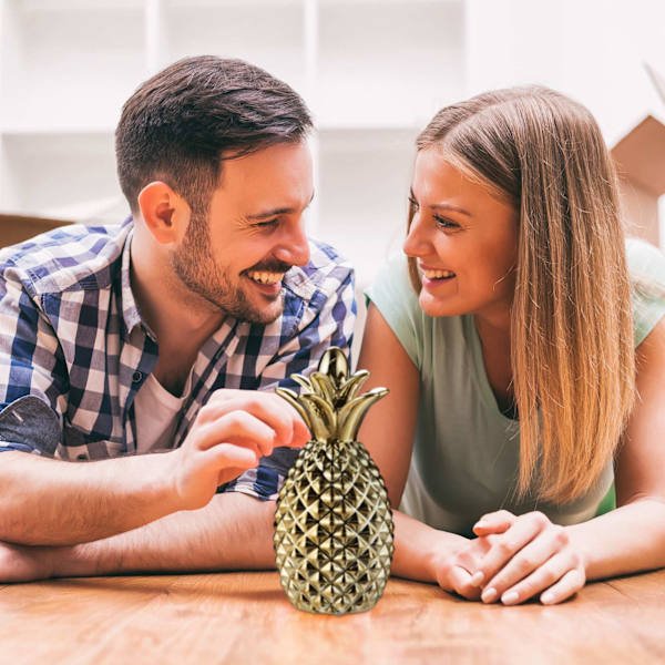 Säästöpossu ananas