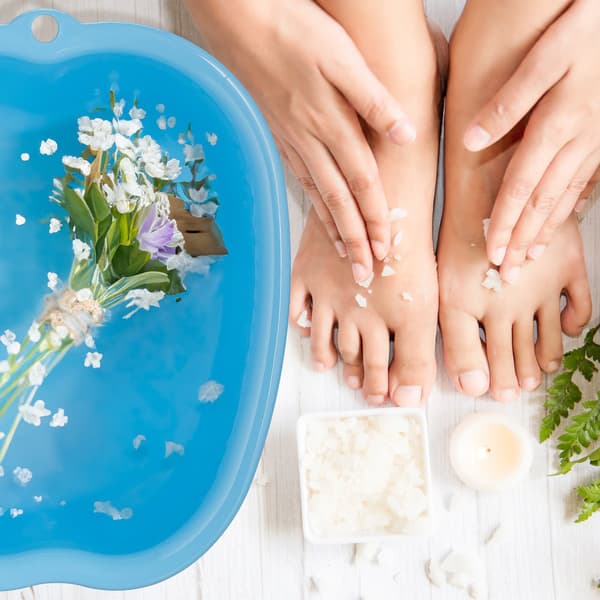 Fodbadekar i plast med massageknopper
