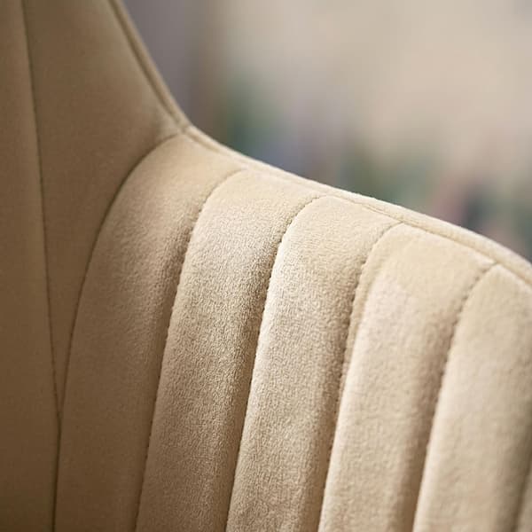 Beige sammetsmatstolar med armstöd, set om 2