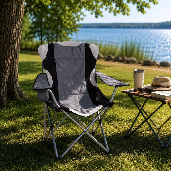 Sammenklappelig campingstol med justerbar ryglæn og bæretaske