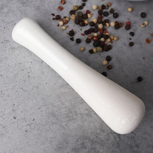 Porcelænsmørtel til krydderier, krydderurter og nødder, perfekt til pesto