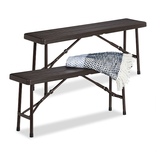 Set med 2 picknickbänkar