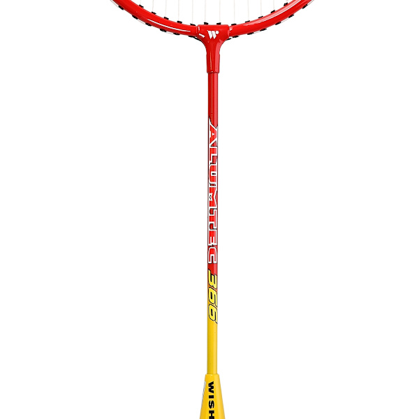 Badmintonset – 2 racketar, fjäderbollar ingår