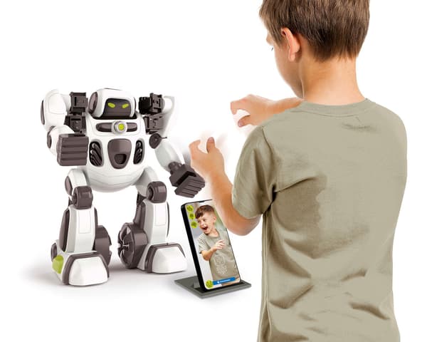 Clem. Airo The Ai Robot