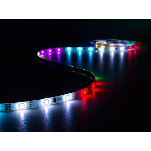 Sarja, jossa on digitaalinen animoitu joustava LED-nauha, ohjain ja virtalähde - Rgb - 150 lediä - 5 M - 12 Vdc