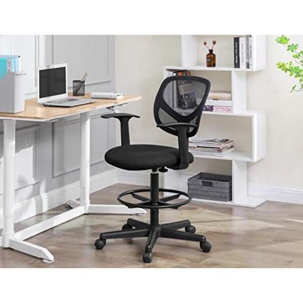 Ergonomisk justerbar kontorstol med fodstøtte, sort mesh