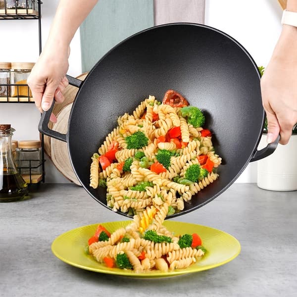 Støbejerns wokpande, 32 cm